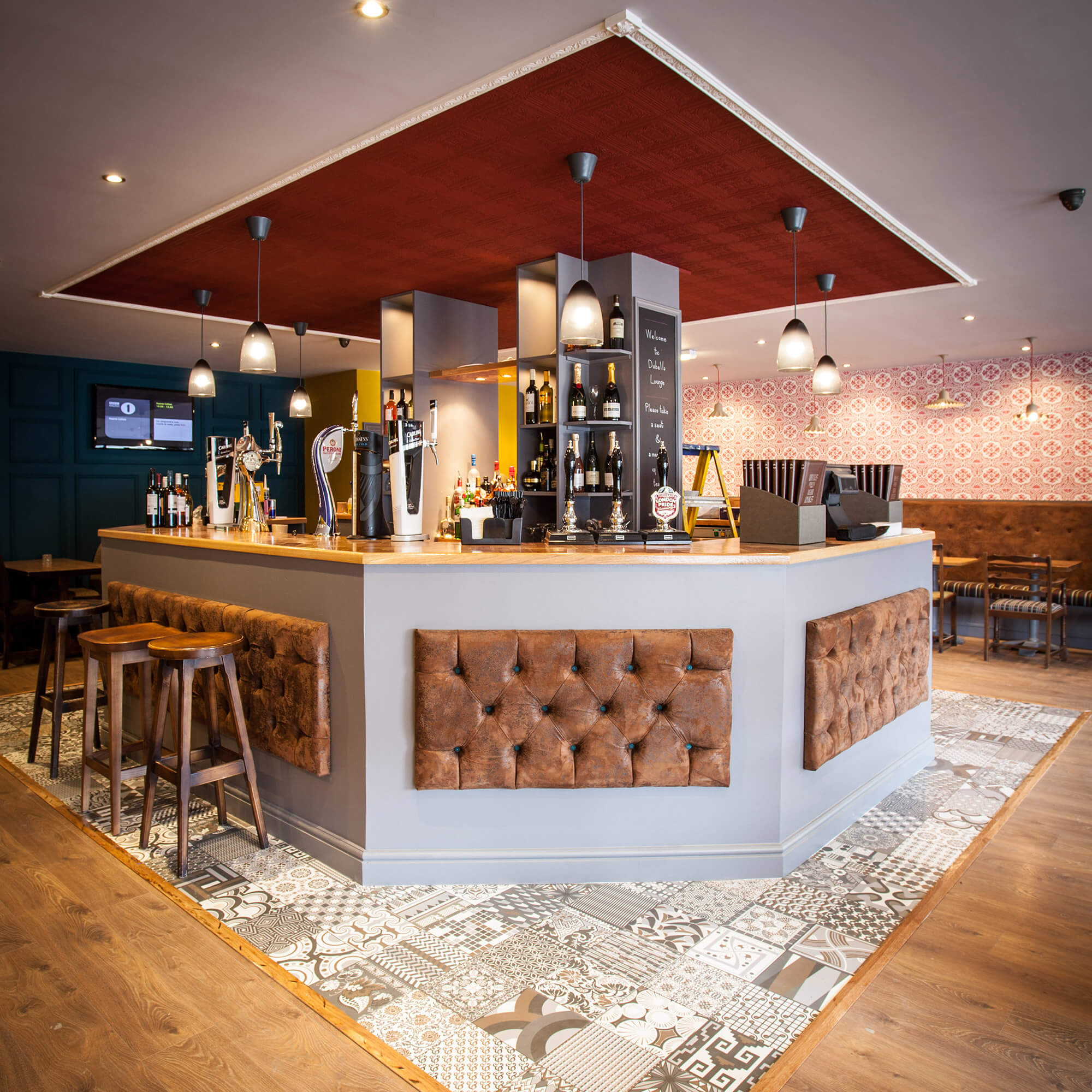 Dubella-bar-angle